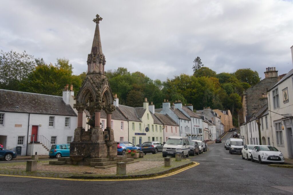 Atholl Memorial Fountain