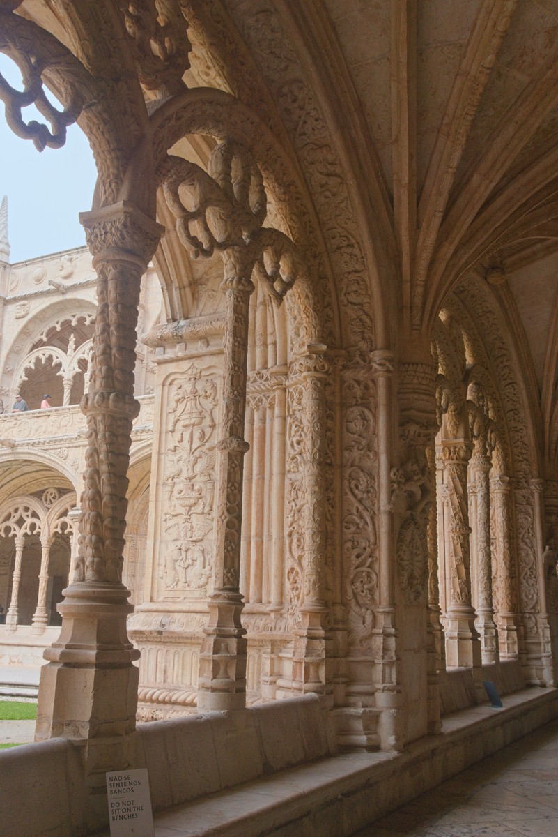 Detalhe do claustro