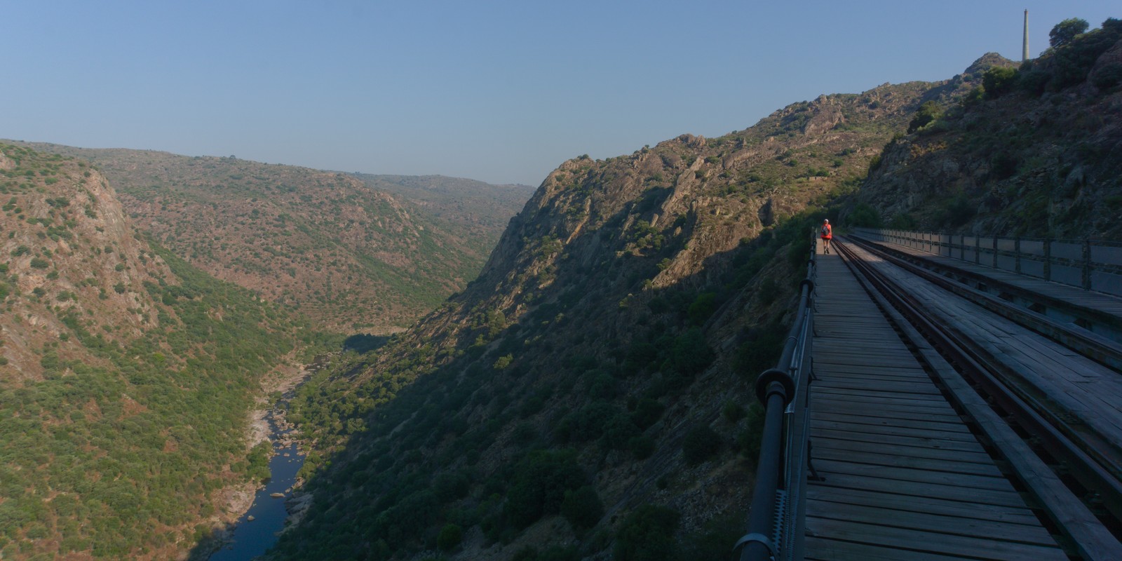 Rota dos Túneis: Fazer o Camino de Hierro