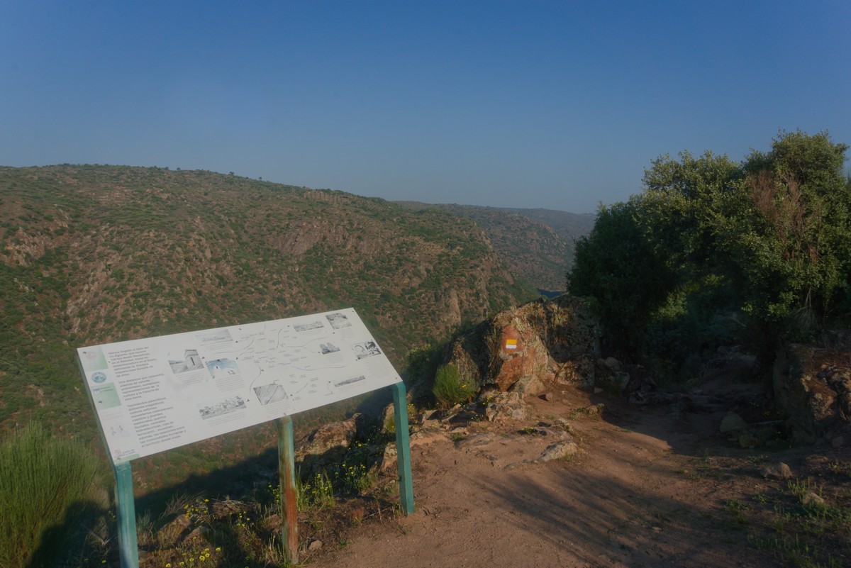 Sinalização do desvio do túnel 3