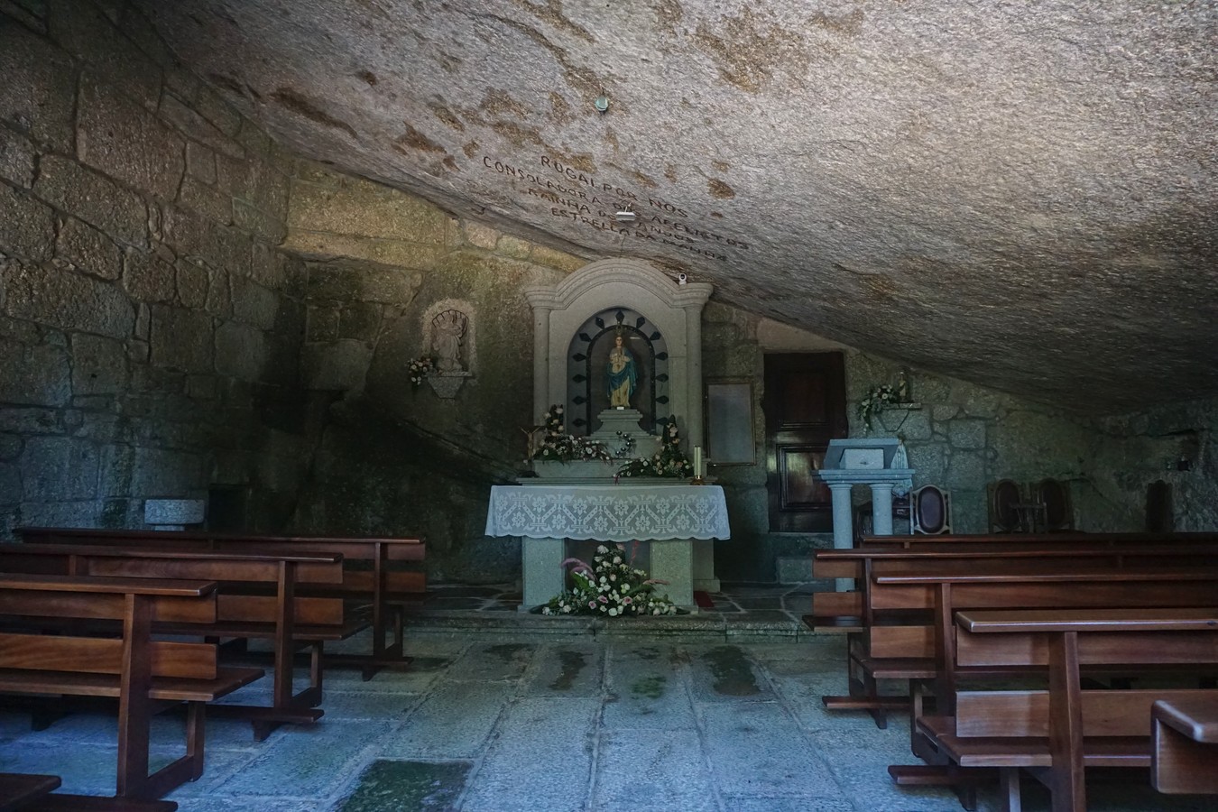 Altar da Capela da Senhora da Lapa